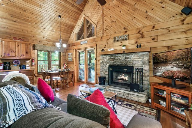 2306 Bonnie Lane, Sevierville, TN 37876