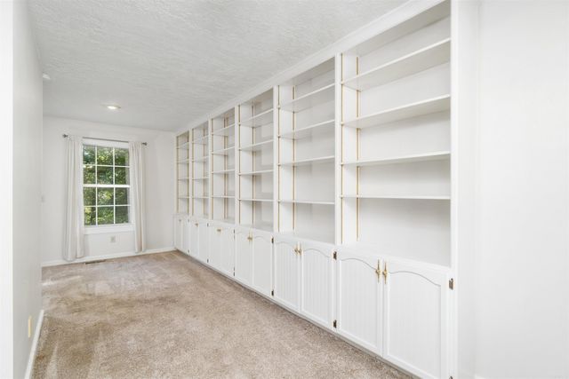 45 Gerona Way, Hot Springs Village, AR 71909