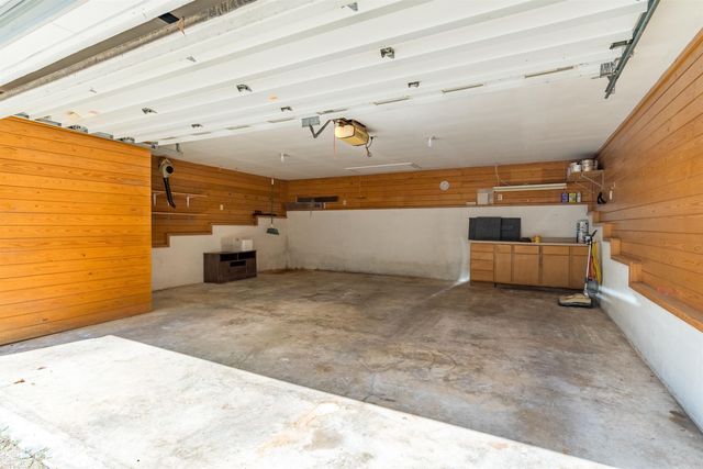 45 Gerona Way, Hot Springs Village, AR 71909