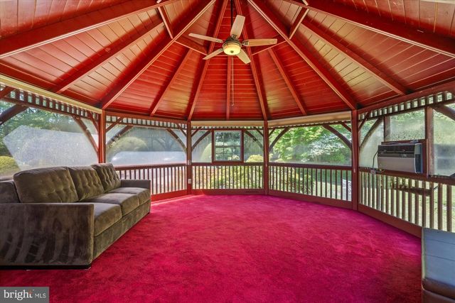 7211 BRICKYARD RD, Potomac, MD 20854