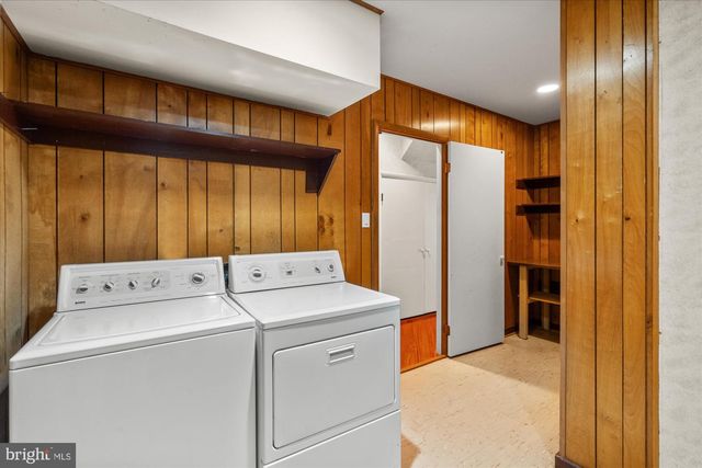 7211 BRICKYARD RD, Potomac, MD 20854