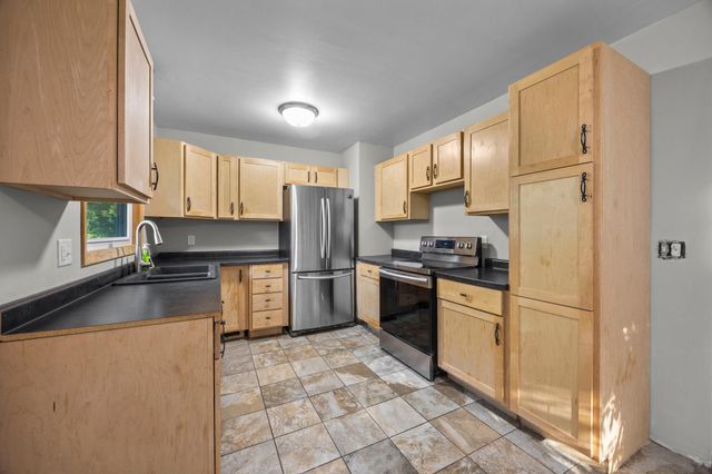 6188 15th Street N, Oakdale, MN 55128