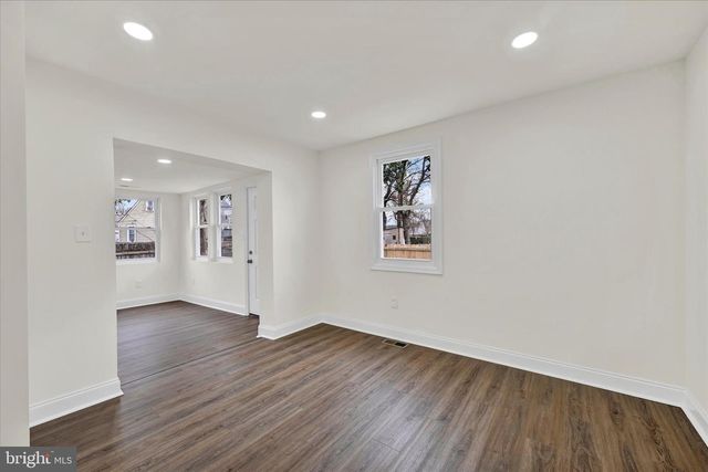 60 DEL RIO RD, Baltimore, MD 21222