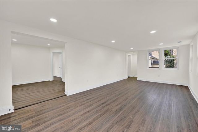 60 DEL RIO RD, Baltimore, MD 21222