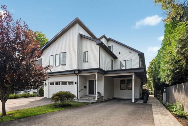 64 Auburn St 64, Newton, MA 02466