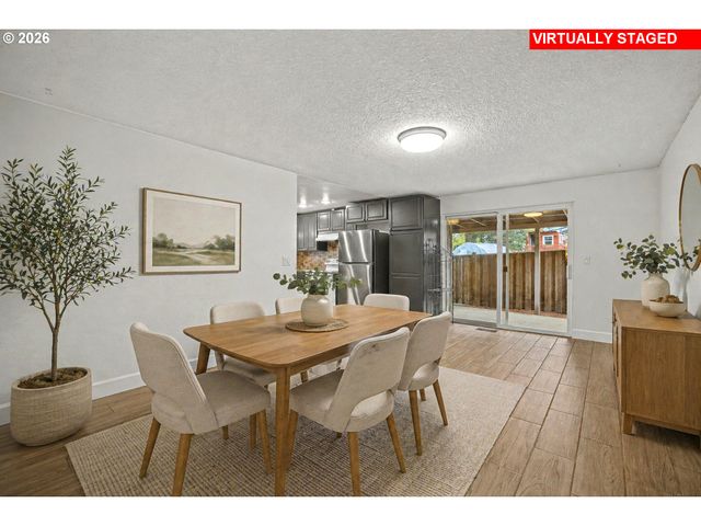 1185 Ne HACIENDA Ln, Gresham, OR 97030