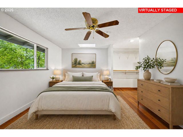 1185 Ne HACIENDA Ln, Gresham, OR 97030