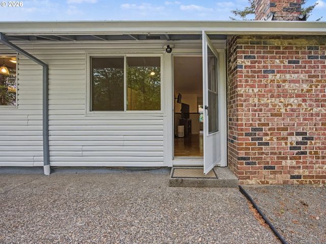 1185 Ne HACIENDA Ln, Gresham, OR 97030