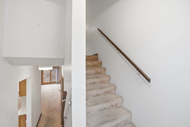 4 Mechanic St Apt 9, Montpelier, VT 05602