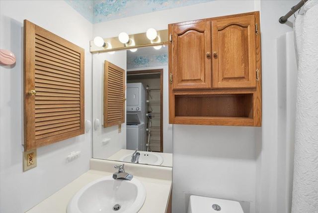 4 Mechanic St Apt 9, Montpelier, VT 05602