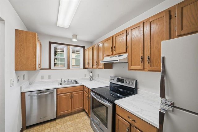 4 Mechanic St Apt 9, Montpelier, VT 05602