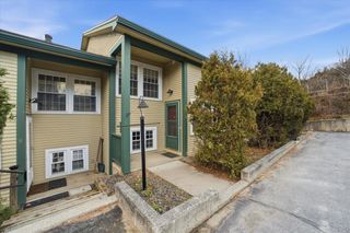 4 Mechanic St Apt 9, Montpelier, VT 05602