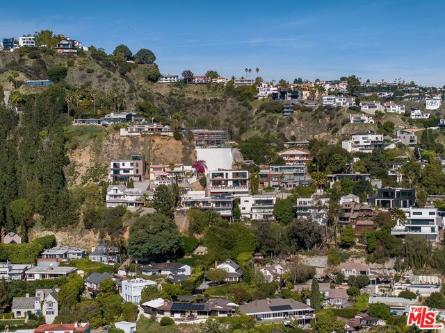 1525 Marlay Drive, Los Angeles, CA 90069