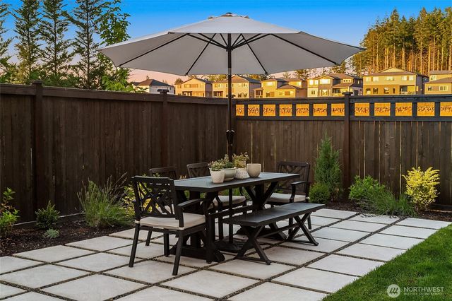 33642 Juniper Avenue SE, Black Diamond, WA 98010