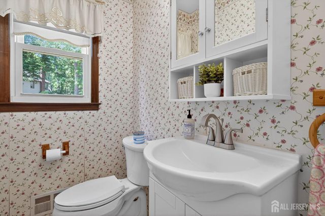 1575 Miriam Drive, North Brunswick, NJ 08902