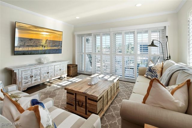 4160 Crayton RD A5, Naples, FL 34103