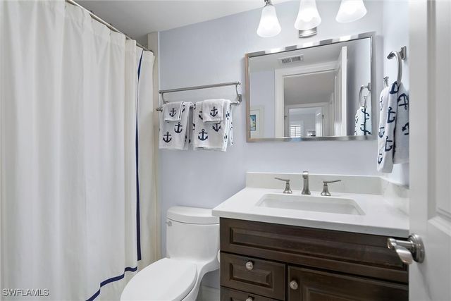 4160 Crayton RD A5, Naples, FL 34103