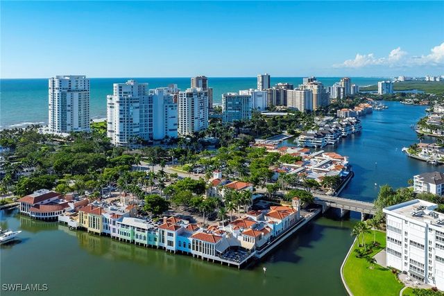 4160 Crayton RD A5, Naples, FL 34103