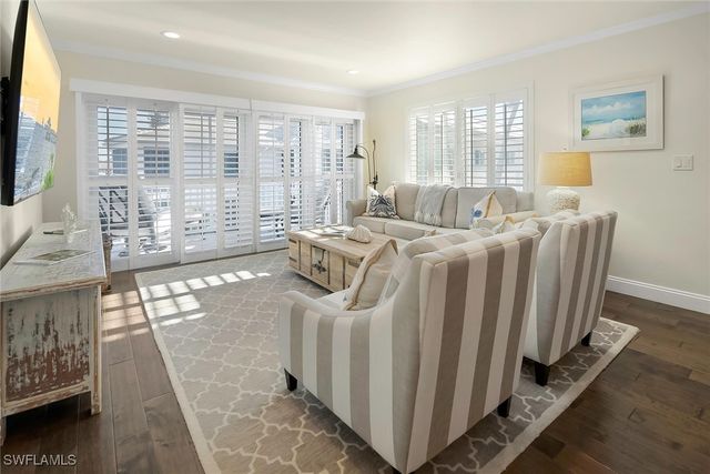 4160 Crayton RD A5, Naples, FL 34103