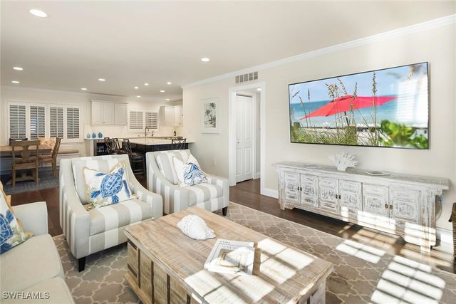 4160 Crayton RD A5, Naples, FL 34103