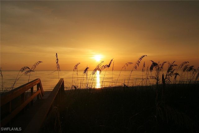 4160 Crayton RD A5, Naples, FL 34103