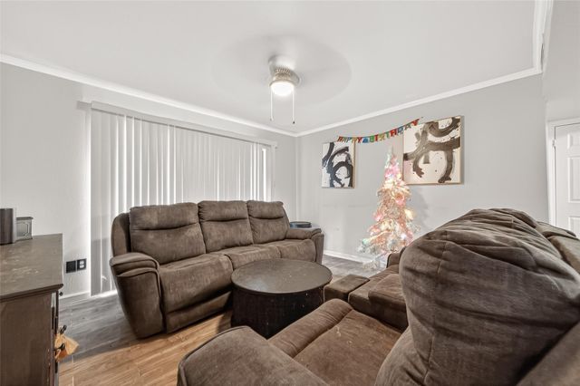 8421 Hearth Drive 3, Houston, TX 77054