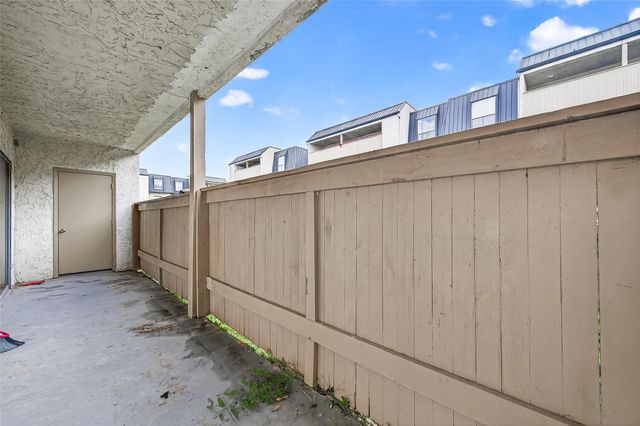 8421 Hearth Drive 3, Houston, TX 77054