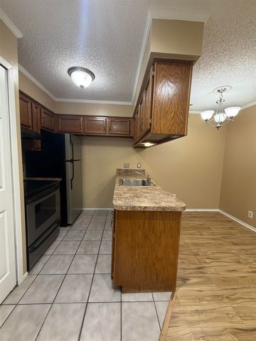 34917 Hamilton Drive, Fraser, MI 48026