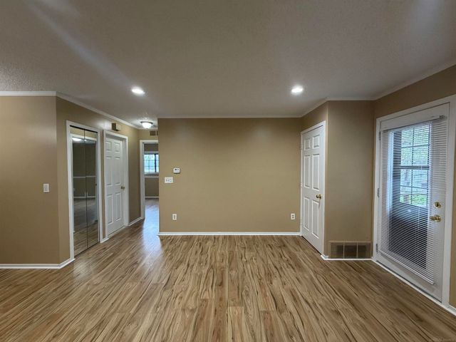 34917 Hamilton Drive, Fraser, MI 48026