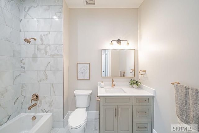 6369 Glass Mountain Boulevard, Idaho Falls, ID 83404