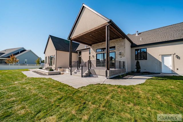 6369 Glass Mountain Boulevard, Idaho Falls, ID 83404