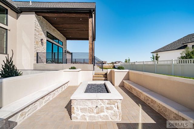 6369 Glass Mountain Boulevard, Idaho Falls, ID 83404