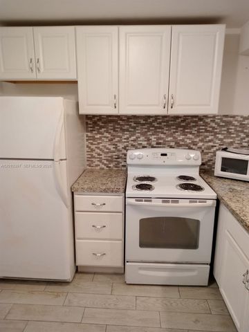 319 NE 14th Ave 604, Hallandale Beach, FL 33009