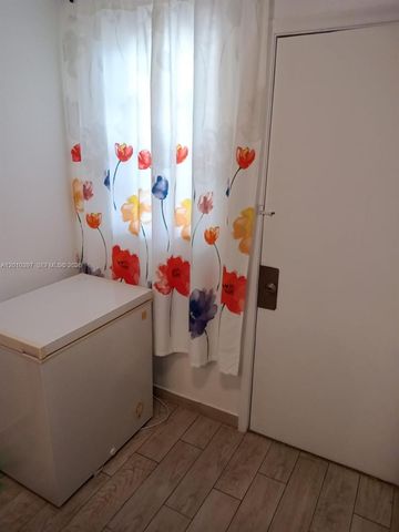 319 NE 14th Ave 604, Hallandale Beach, FL 33009