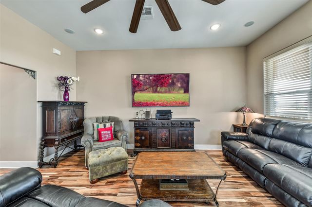 3730 Mendocino Drive, Galveston, TX 77554