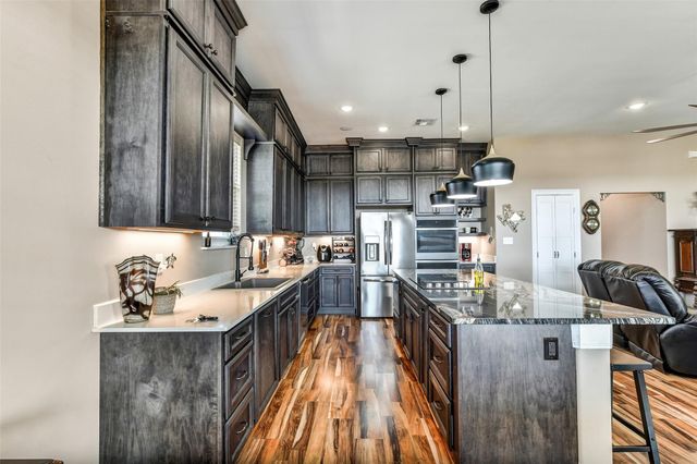 3730 Mendocino Drive, Galveston, TX 77554