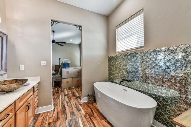 3730 Mendocino Drive, Galveston, TX 77554