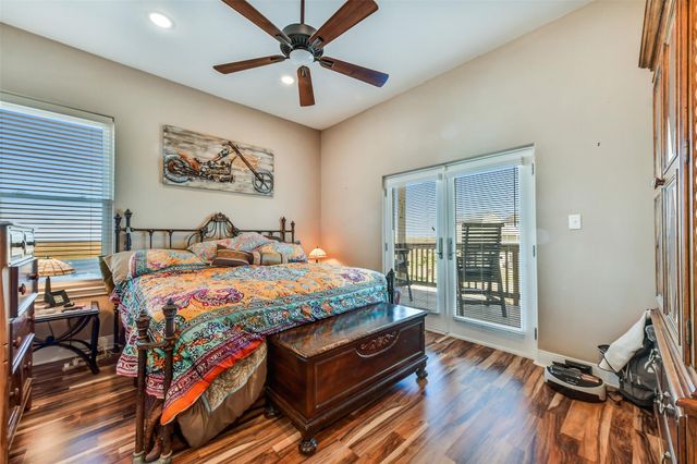 3730 Mendocino Drive, Galveston, TX 77554