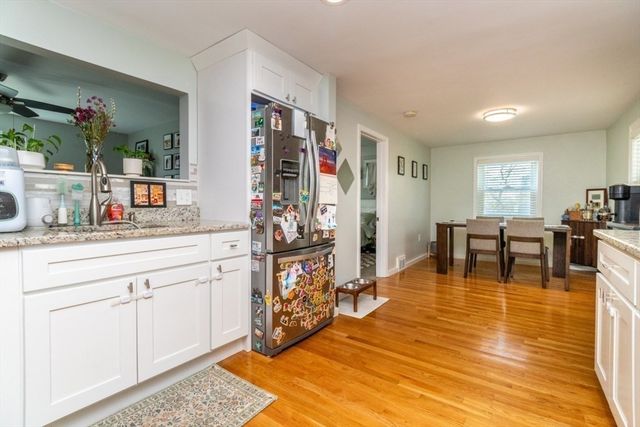 9 Sunset Ave, Holbrook, MA 02343