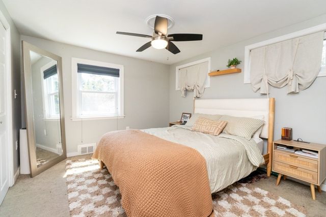 9 Sunset Ave, Holbrook, MA 02343