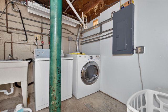 3536 S 82nd STREET, Milwaukee, WI 53220