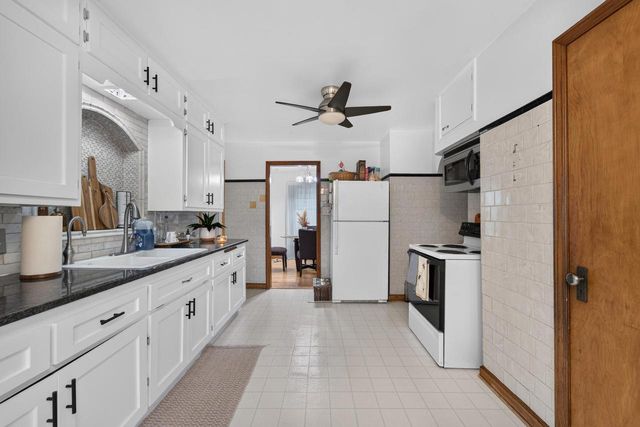 3536 S 82nd STREET, Milwaukee, WI 53220