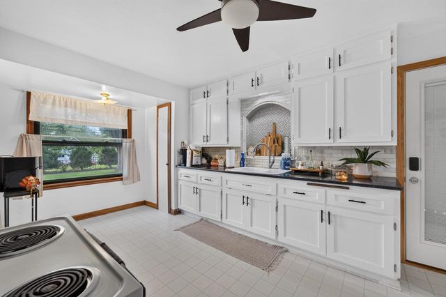 3536 S 82nd STREET, Milwaukee, WI 53220