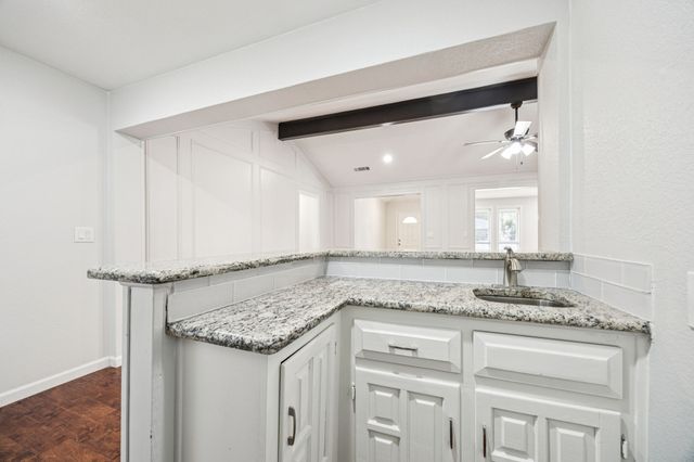 2413 Bluffton Drive, Plano, TX 75075