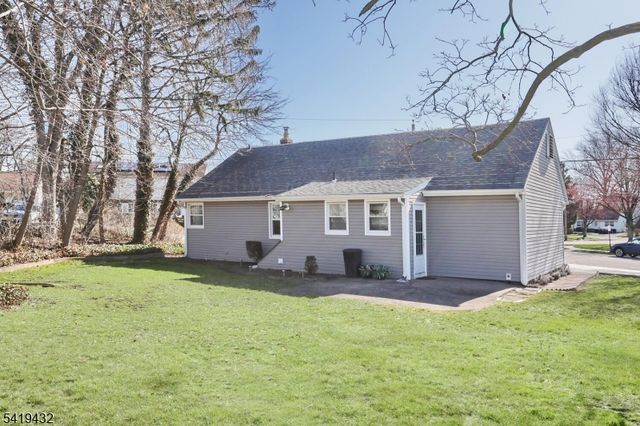 1503 Everett Ter, Fair Lawn Boro, NJ 07410