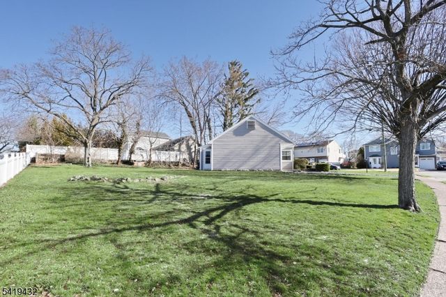 1503 Everett Ter, Fair Lawn Boro, NJ 07410