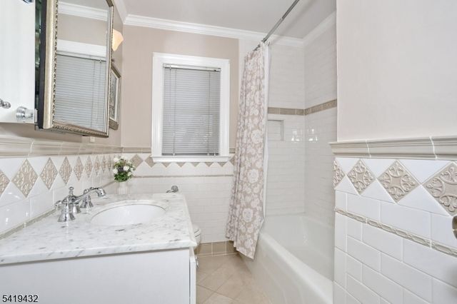 1503 Everett Ter, Fair Lawn Boro, NJ 07410