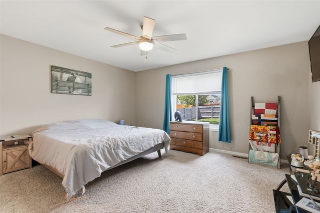 2705 44th Street, Marion, IA 52302