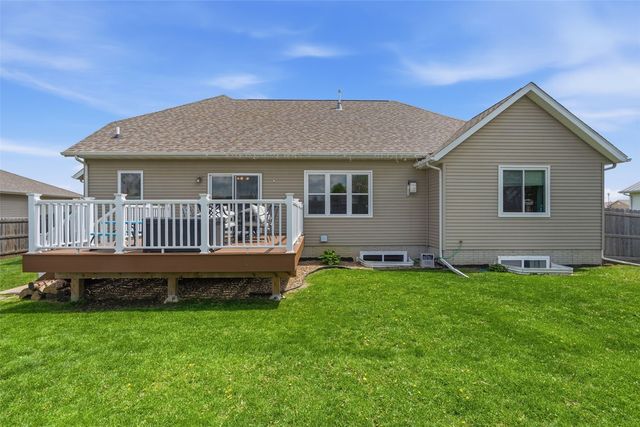 2705 44th Street, Marion, IA 52302