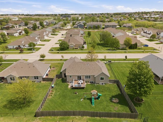 2705 44th Street, Marion, IA 52302